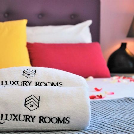 Q Luxury Rooms Paleros Exterior photo