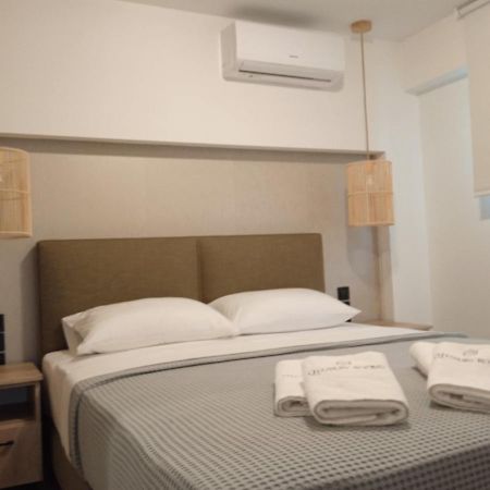 Q Luxury Rooms Paleros Exterior photo
