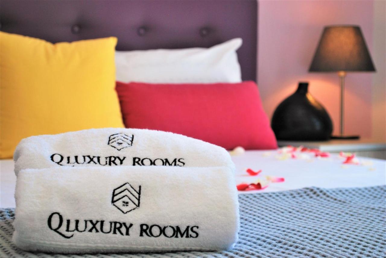 Q Luxury Rooms Paleros Exterior photo